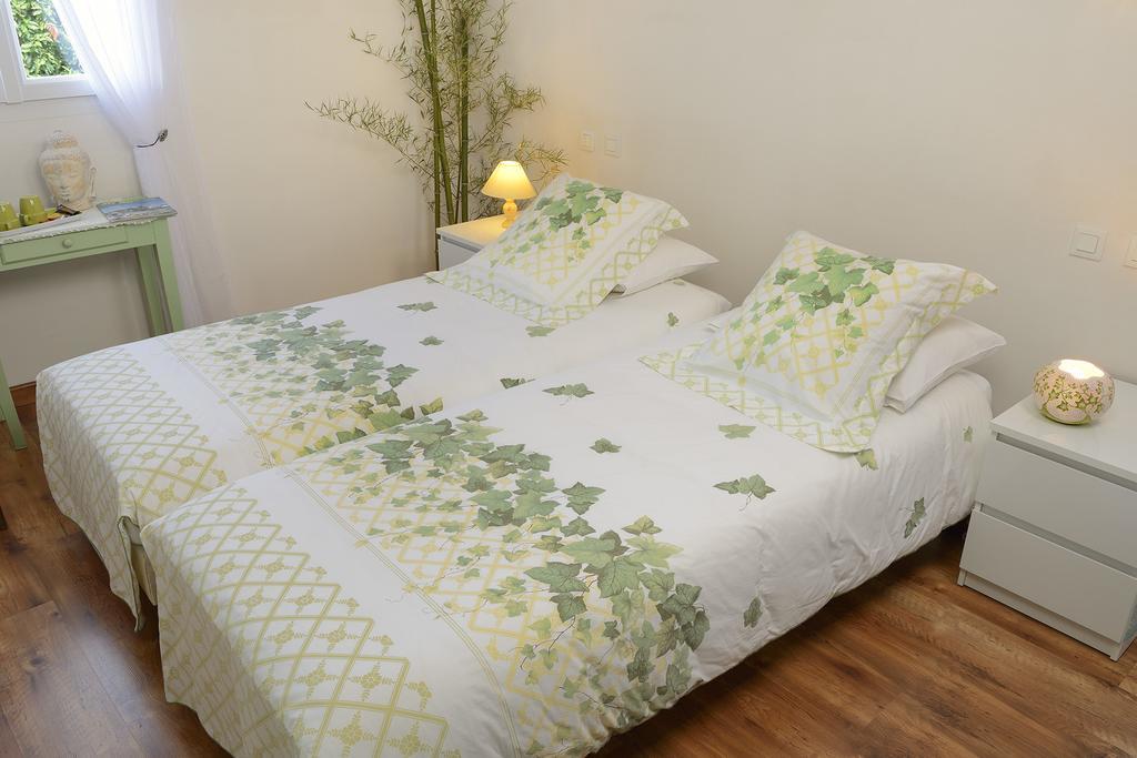 Bed and Breakfast Domaine De La Cour Sainte-Gemme-dʼAndigné Zewnętrze zdjęcie